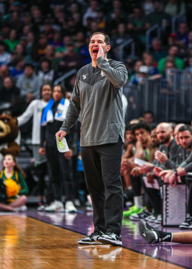 Head coach Scott Drew yells toward his team while it's on offense during No. 3 seed Baylor men's basketball's round of 64 contest against No. 14 seed University of Califorinia, Santa Barbara Friday in the Ball Arena in Denver. Kenneth Prabhakar | Photo Editor