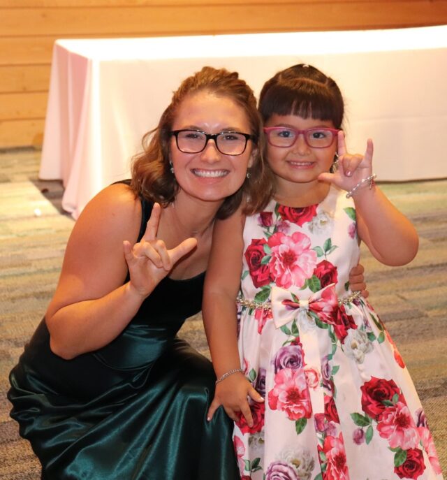 Baylor ASL club provides connection with deaf community