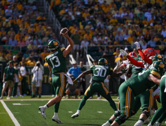 Redshirt junior quarterback Sawyer Robertson gets ready to make a pass during Baylor football's 38-28 win over Oklahoma State on Saturday and McLane Stadium. Mary Thurmond | Photographer