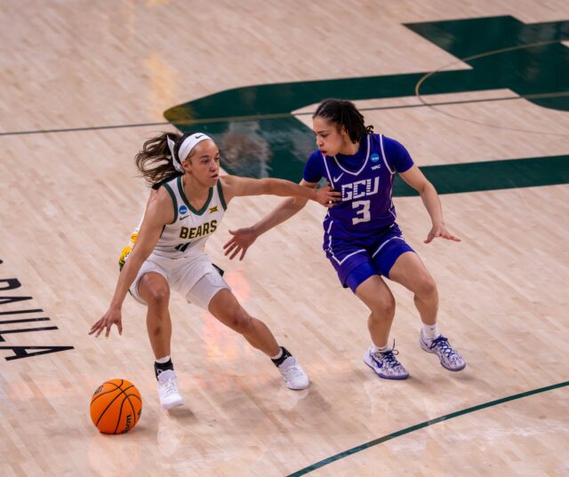 Senior guard Jada Walker runs up the court during Baylor's Win