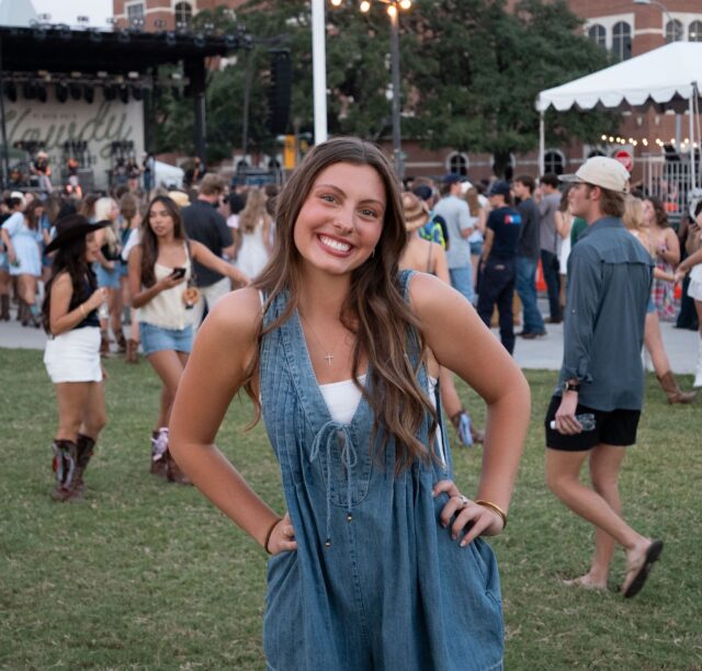 Freshman, Karis Brusseau wearing a denim romper during Howdy at the Hurd. Jacob Stowers | Broadcast Reporter