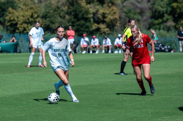 Graduate midfielder Kai Hayes looks for a pass. Mary Thurmond | Photo Editor