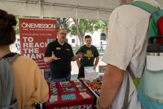 Annual Missions Week partners with Vertical, fosters community