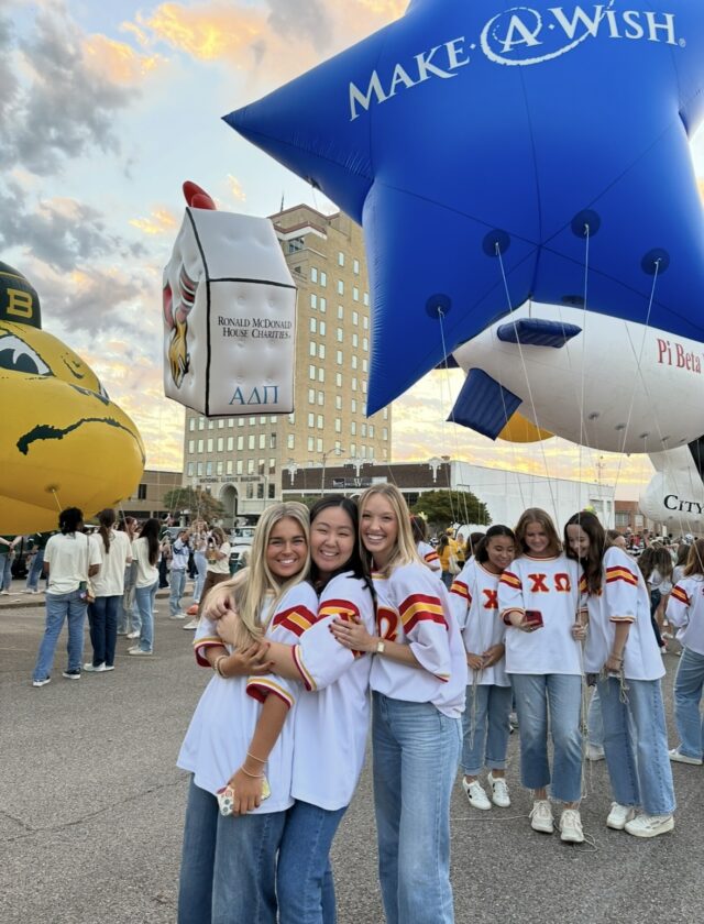 Madeline Alfonso (left) and fellow Chi Omega members gather downtown before the Baylor Homecoming Parade. Courtesy of Madeline Alfonso.