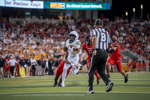 Baylor football prepares to take on Arizona, focuses on being ‘unit’