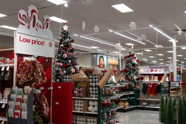 Mounting holiday prices to welcome students home this holiday season