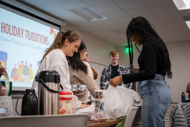 Portuguese Student Association gathers in holiday spirit