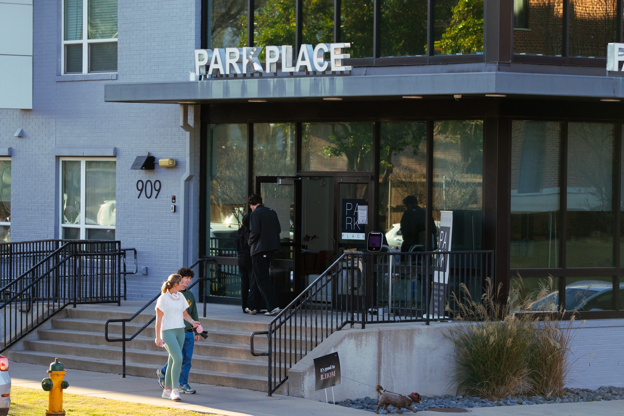 Students face highs, lows in Waco housing market