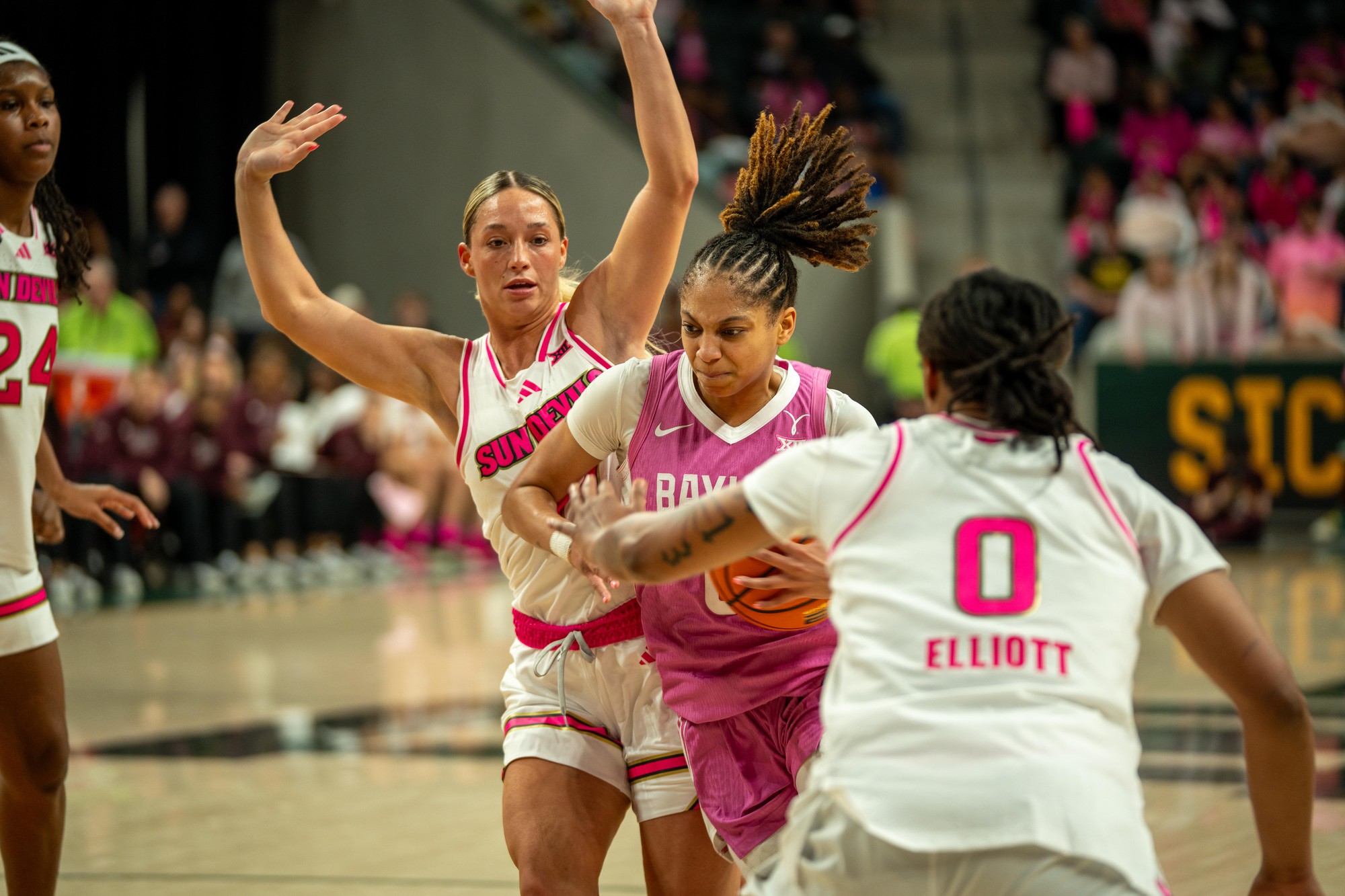 No. 15 Baylor WBB delivers down the stretch, outlasts Arizona state 67-64