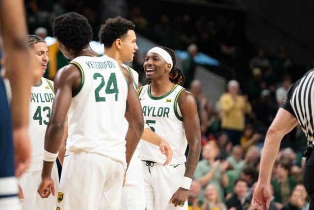 Baylor shot 49.2% from the field during Tuesday night's loss to Arizona. Abby John | Roundup Photo Editor