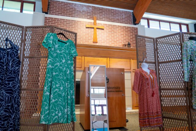 Truett Seminary hosts free women’s pop-up boutique