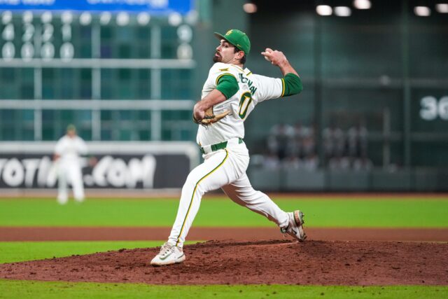 Redshirt freshman right-handed pitcher Brayden Bergman fires a pitch against UTSA during the Bruce Bolt College Classic in Houston. Photo courtesy of Baylor Athletics.
