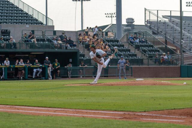 Freshman pitcher Caldwell McFaddin pitches during the Bears' 6-2 victory over UTA on Tuesday. Sam Gassaway | Photo Editor