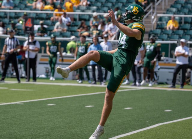 Palmer Williams puts opposing teams on notice with punting prowess