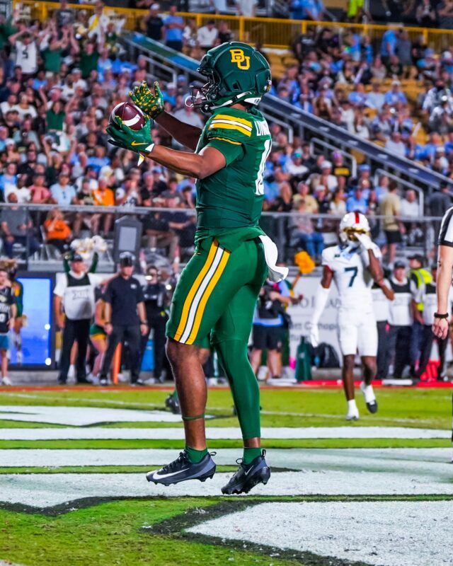 Senior tight end Tony Livingston gets pumped up in the end zone after scoring his first touchdown in Baylor's 41-19 win over UCF. Photo courtesy of Baylor Athletics