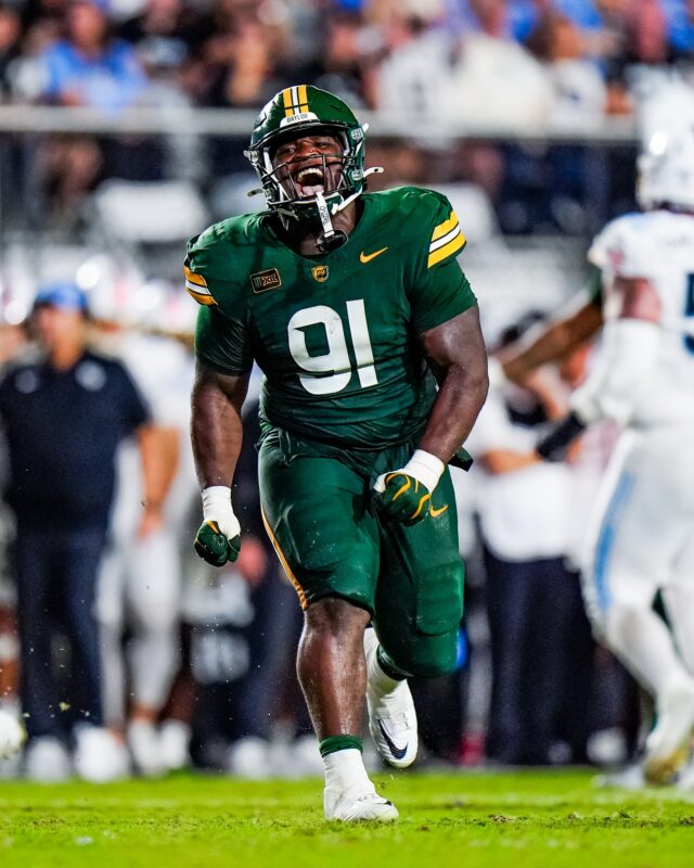 Fifth-year defensive lineman Traevon Mitchell yells in celebration after a sack in Baylor's 41-19 win over UCF. Photo courtesy of Baylor Athletics